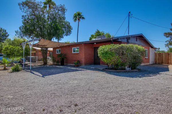 4502 E Fairmount Street, Tucson, AZ 85712