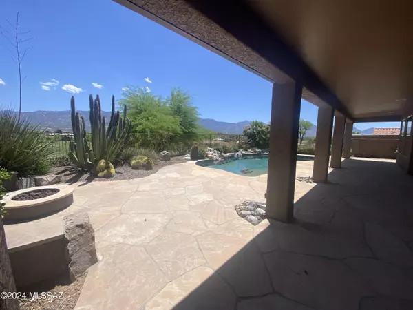 38583 S Sand Crest Drive, Saddlebrooke, AZ 85739