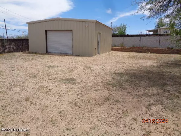 Benson, AZ 85602,610 S Catarina Street