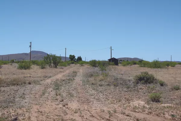 Pearce, AZ 85625,6955 E Trails End #.