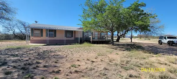 Benson, AZ 85602,2498 W Columbine Lane