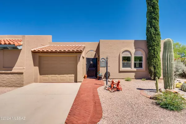 348 E Paseo Azul, Green Valley, AZ 85614