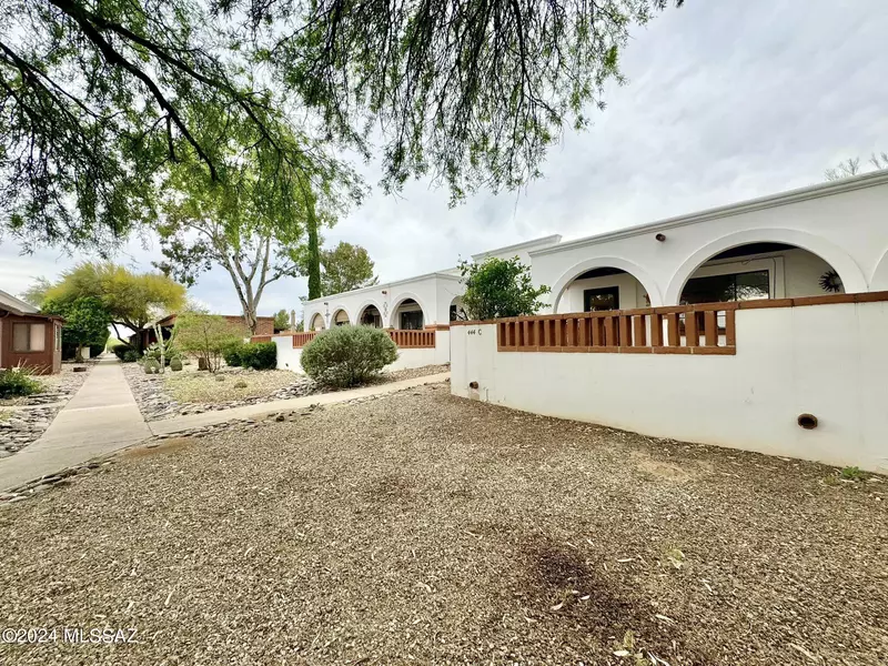 444 S Paseo Pena  #C, Green Valley, AZ 85614