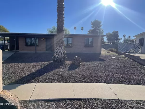 2925 S Kolb Road,  Tucson,  AZ 85730