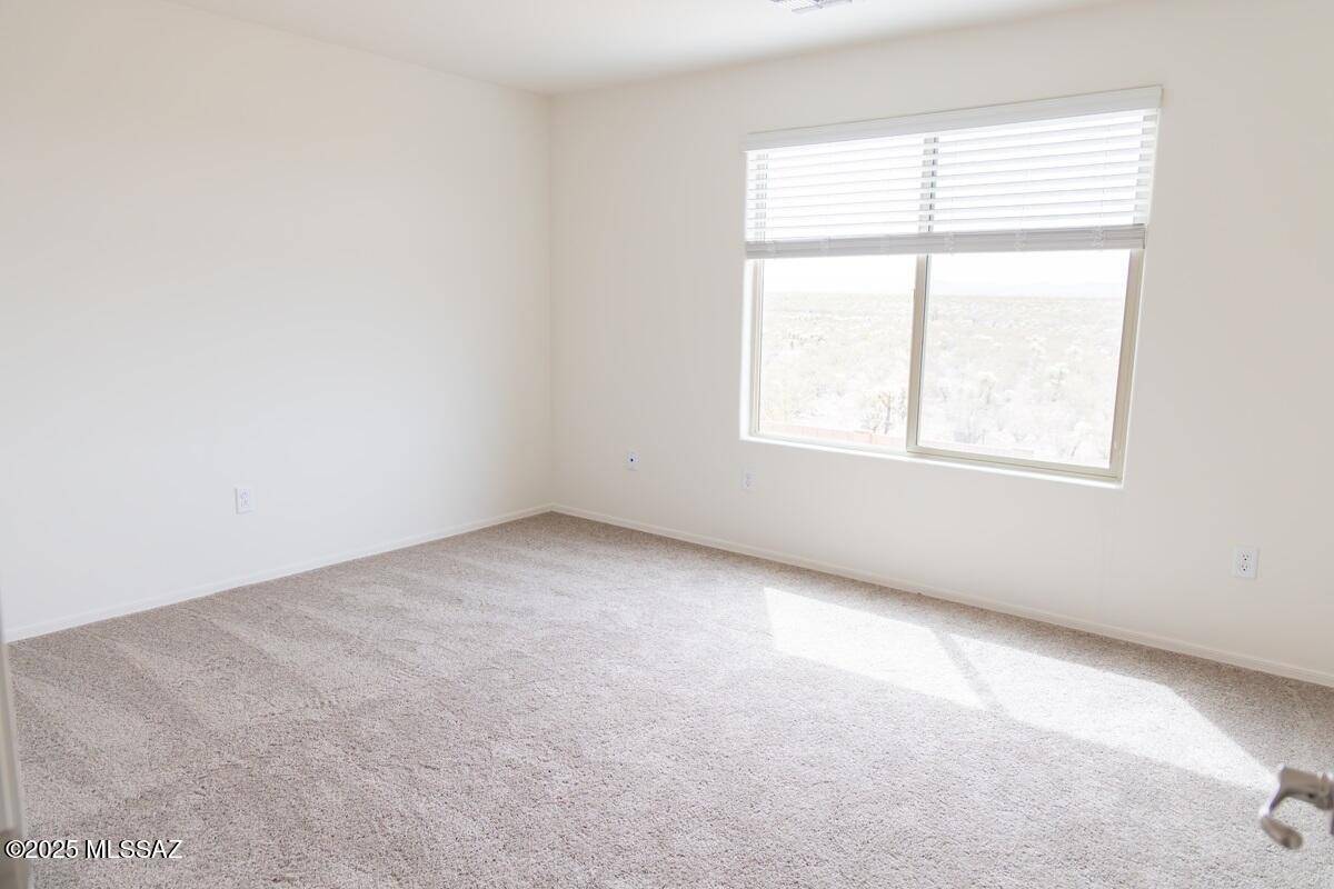 Vail, AZ 85641,11960 E Chamrod Drive