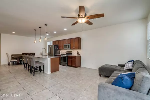 Tucson, AZ 85757,6573 S Norsman Drive