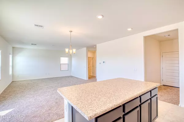 Marana, AZ 85653,10299 N Arroyo Lupine Way