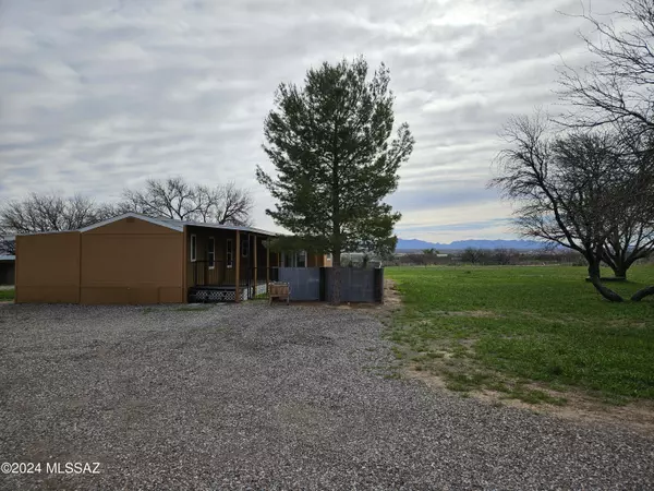 Benson, AZ 85602,396 W 4 Feathers Lane