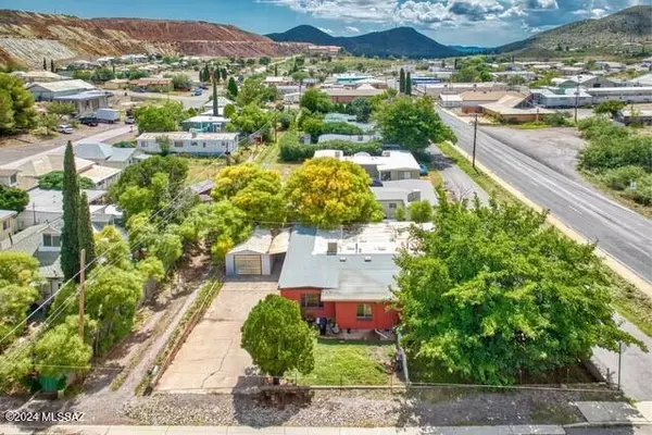 Bisbee, AZ 85603,1 Campbell Avenue