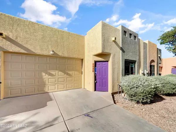 7226 E Chelsie Kaye Lane, Tucson, AZ 85730