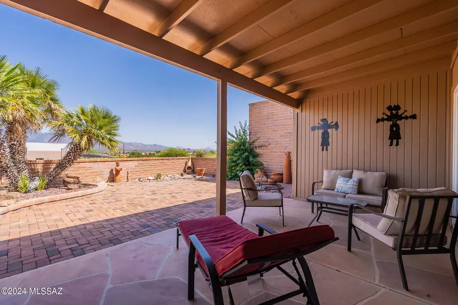 3569 S Via Del Estornino, Green Valley, AZ 85622