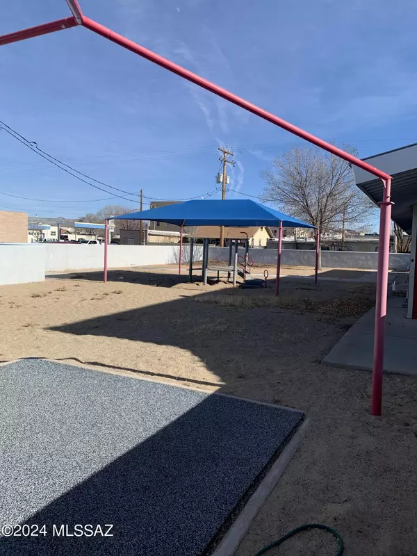 Willcox, AZ 85643,151 S Curtis Avenue