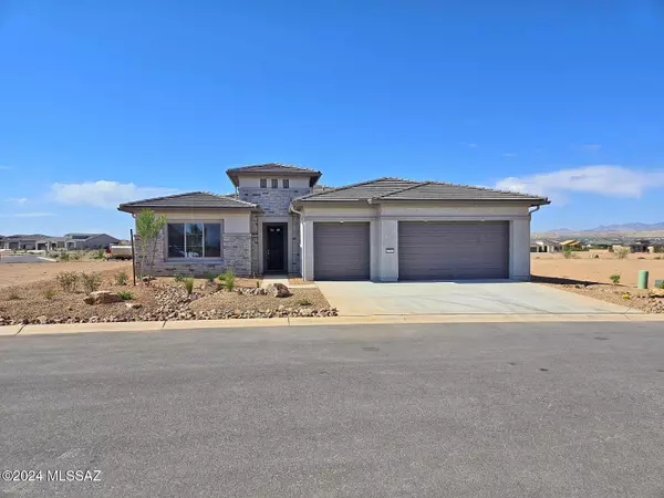 1780 E Wintergreen Drive, Green Valley, AZ 85614