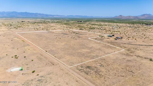 Pearce, AZ 85625,46 Acres S Ash Creek Road #-