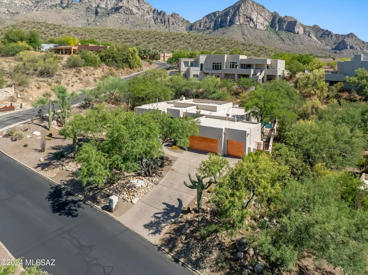 Oro Valley, AZ 85737,1846 E Pusch Wilderness Drive