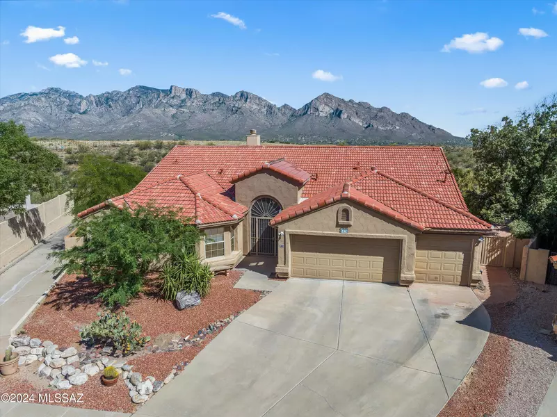 871 W Silver Hill Street, Oro Valley, AZ 85737