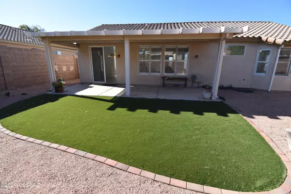 Tucson, AZ 85743,7983 W Greensleeves Way