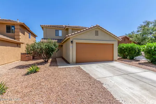 Green Valley, AZ 85614,559 W Amber Hawk Court