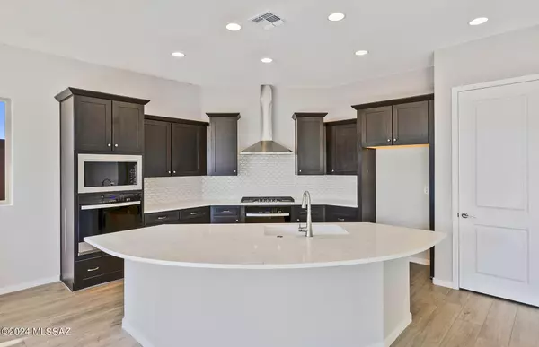 Tucson, AZ 85747,7917 S Sonoran Oak Drive