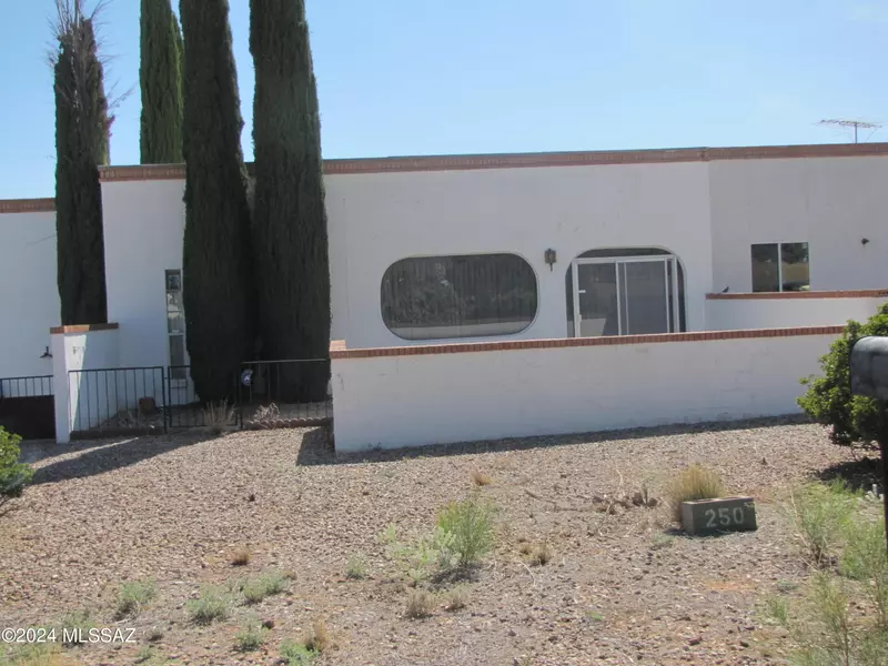 250 N Sage Street, Pearce, AZ 85625