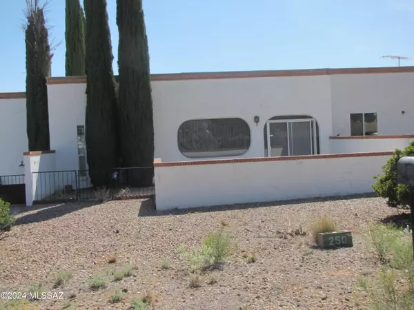 250 N Sage Street, Pearce, AZ 85625