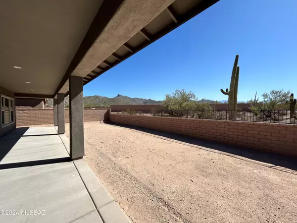 Marana, AZ 85658,14390 N Quail Brush Pass