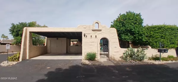 5205 N Pueblo Villas Drive, Tucson, AZ 85704