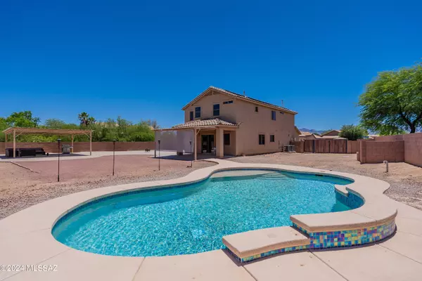 Sahuarita, AZ 85629,997 E Stronghold Canyon Lane