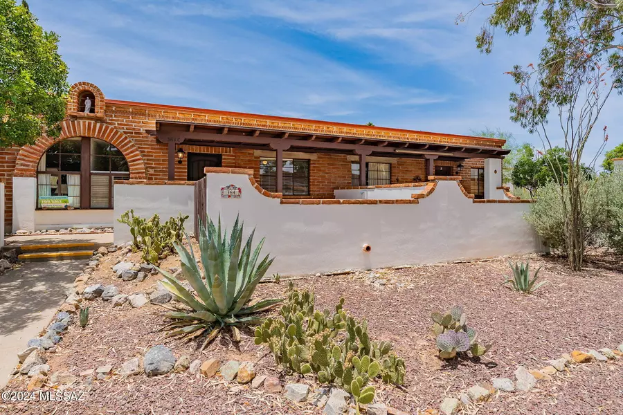 364 S Paseo Lobo  #C, Green Valley, AZ 85614