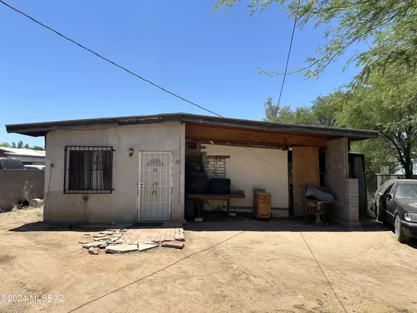 Tucson, AZ 85705,426 E Blacklidge Drive