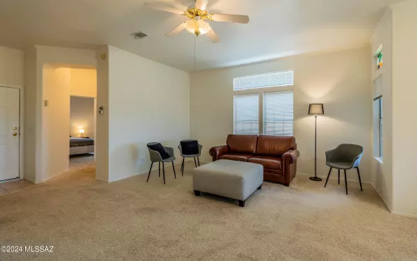 Green Valley, AZ 85614,513 W Riverdale Court