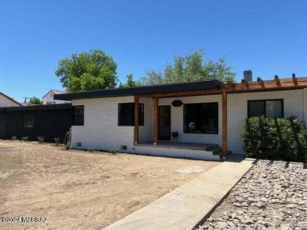 1204 S 5Th Avenue, Safford, AZ 85546