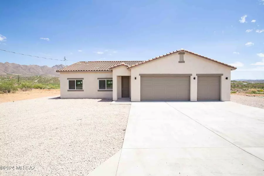 203 Torre Court, Rio Rico, AZ 85648