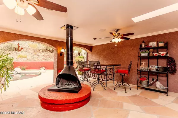 Oro Valley, AZ 85737,635 W Atua Place