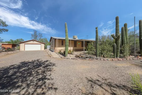 4200 S Chacoan Drive, Tucson, AZ 85735