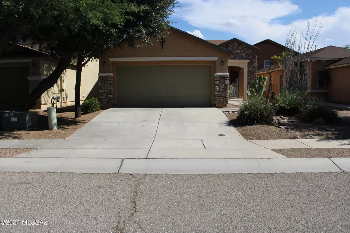 Tucson, AZ 85741,2767 W Greenstreak Drive