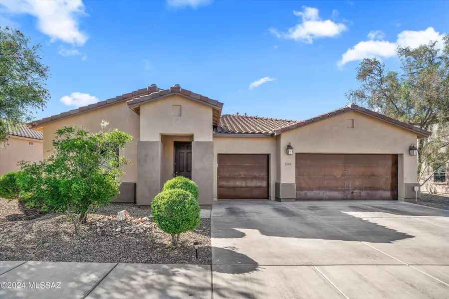 11474 N Adobe Village Place, Marana, AZ 85658