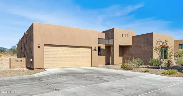 8015 S Galileo Lane, Tucson, AZ 85747