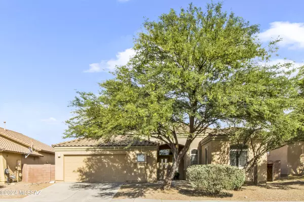 442 N Old Camp Lane, Sahuarita, AZ 85629