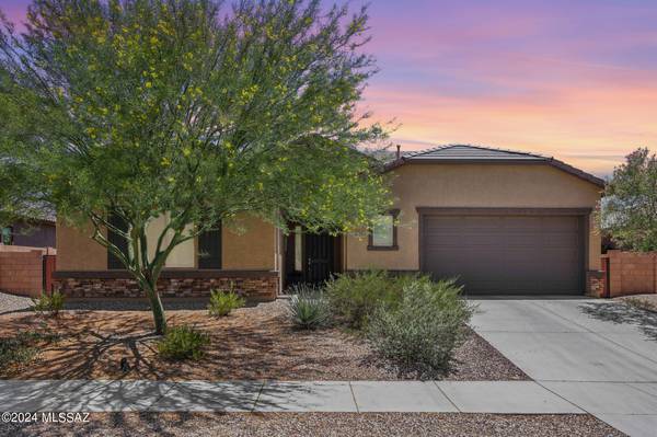 1639 W Seabiscuit Street, Tucson, AZ 85704