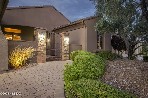 Oro Valley, AZ 85755,13704 N Tessali Way