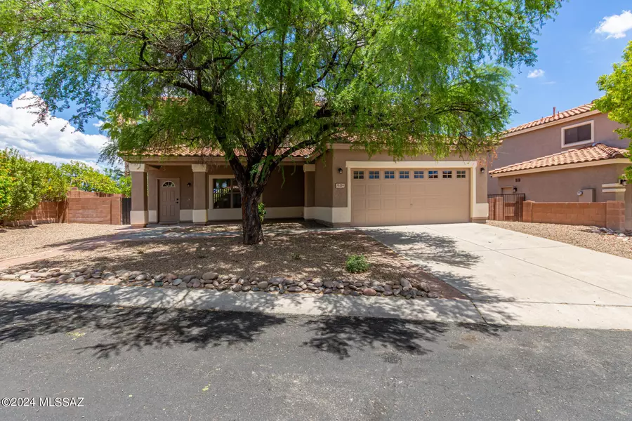 10234 N Eight Iron Lane, Oro Valley, AZ 85737