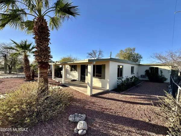 4655 E 16th Street, Tucson, AZ 85711
