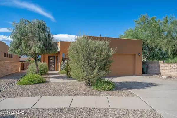 8793 E Corte Del Sol Bonito, Tucson, AZ 85715