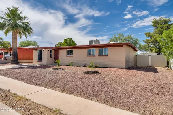 8057 E Nicaragua Drive, Tucson, AZ 85730