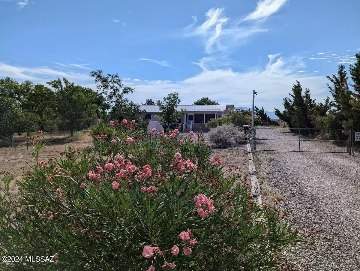 Hereford, AZ 85615,5495 E Olivia Lane