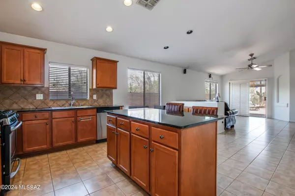 Marana, AZ 85658,12497 N Crimson Vista Drive