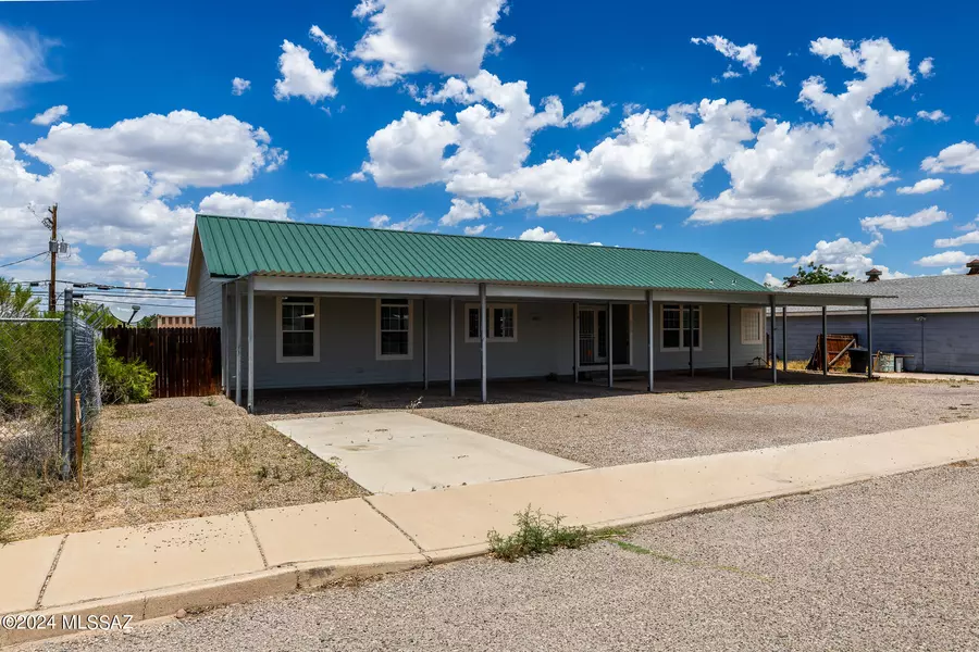 270 W 5Th Street, Benson, AZ 85602