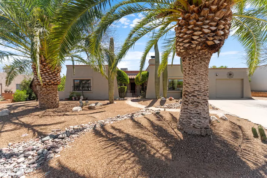 121 W Calle Martina, Green Valley, AZ 85614