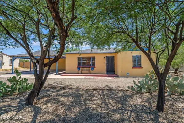 4130 E Camino De Palmas, Tucson, AZ 85711